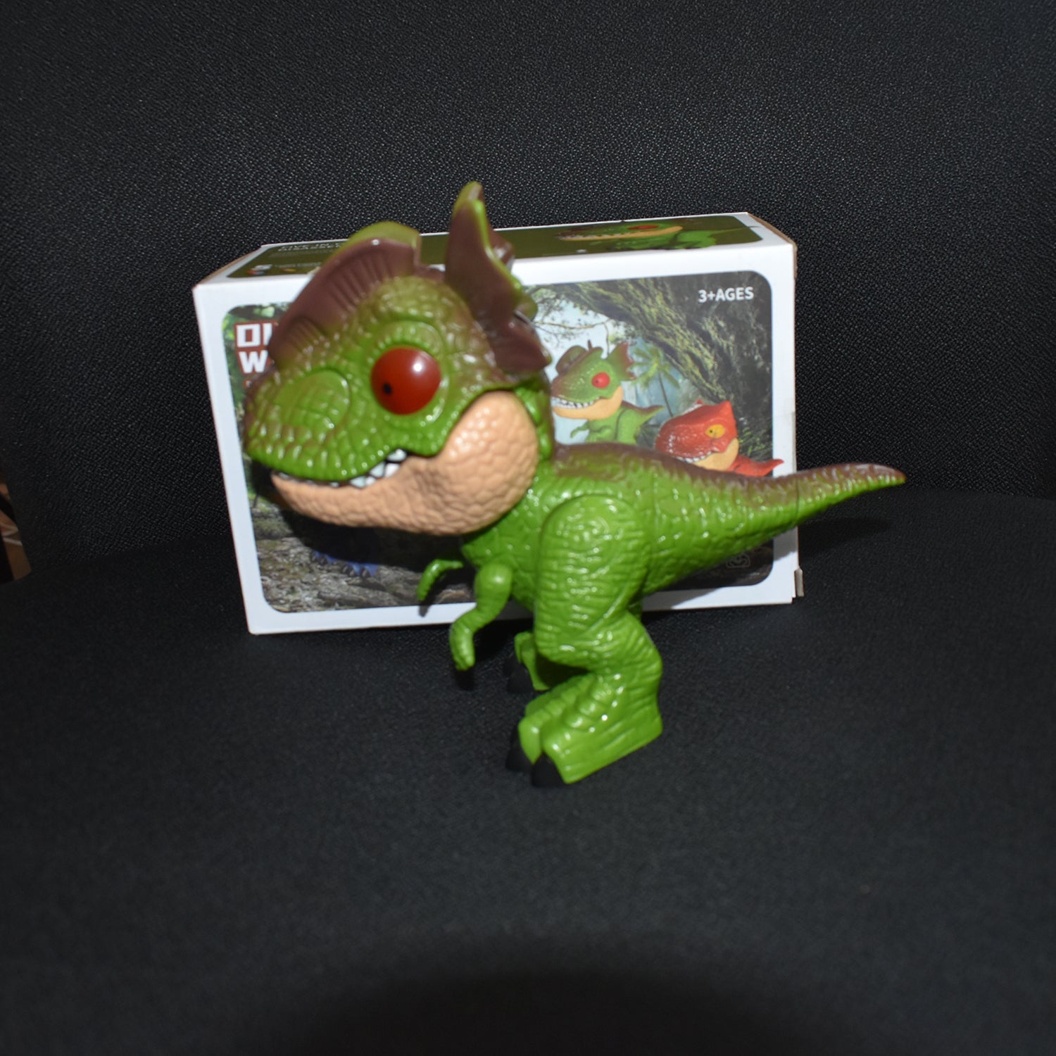 5-In-1 Dinosaur Stationery Gift Set for Kids 5-In-1 Dinosaur Stationery Gift Set for Kids
